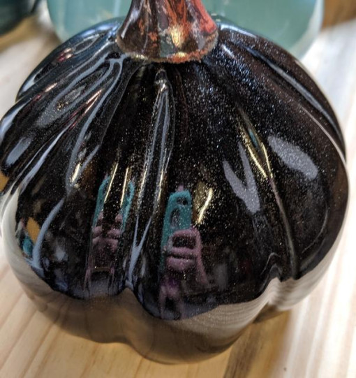 PC63 Cosmic Tea Dust over C1 Obsidian AMACO Brent