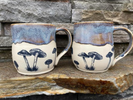 medium_Mushroom_Mugs
